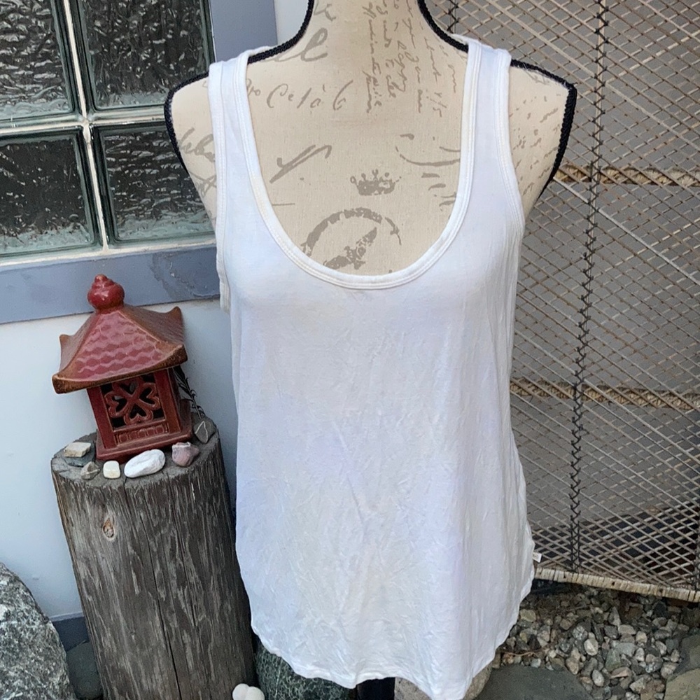 MK Tee Shirt -L -NWOT